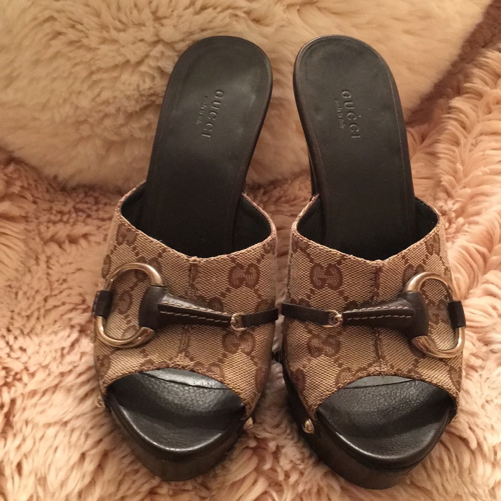 Gucci heels (worn 2 times) size 8m